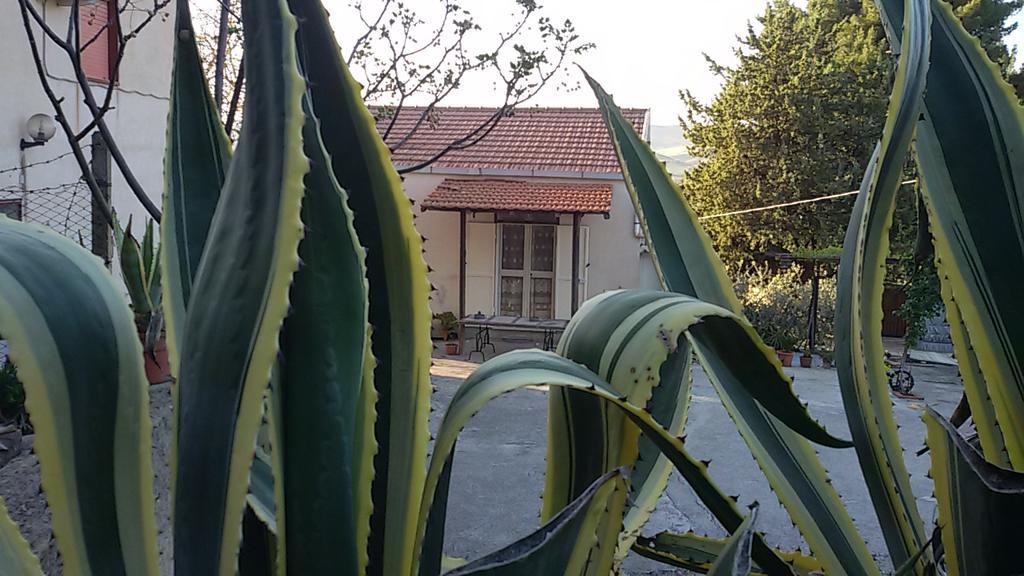 B&B Troisi Racalmuto Экстерьер фото